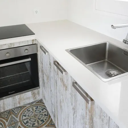 Дом отдыха Ideal House For Families With Pool El Port De La Selva