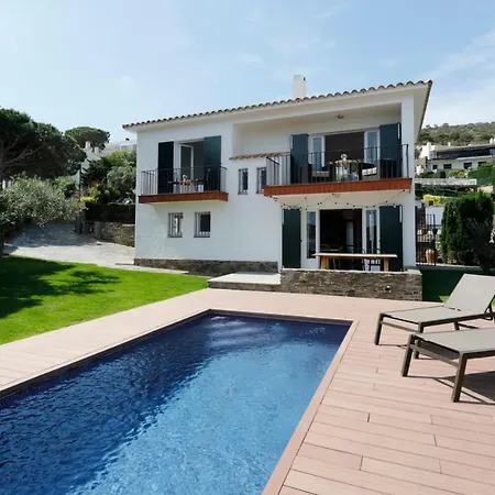 בית נופש Ideal House For Families With Pool El Port De La Selva